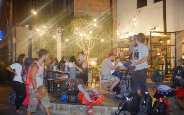 Sunny Hostel Chiangmai @Tha Pae