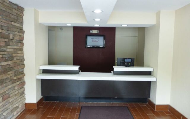 Red Roof Inn Caryville