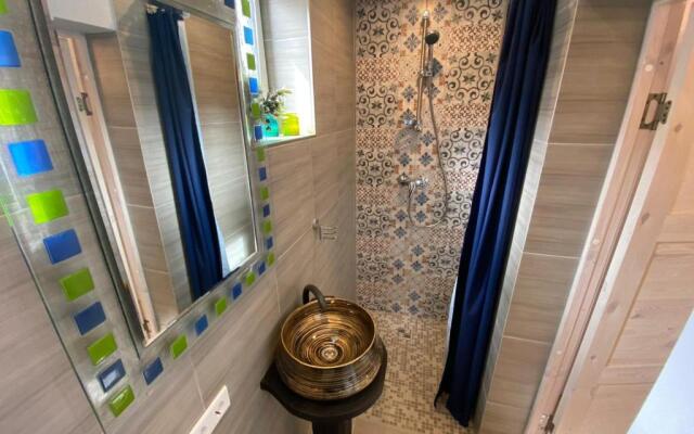 Holiday House Palangas 23