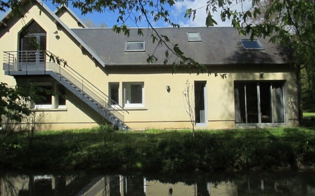 House With 4 Bedrooms in Villequier Aumont, With Enclosed Garden and W