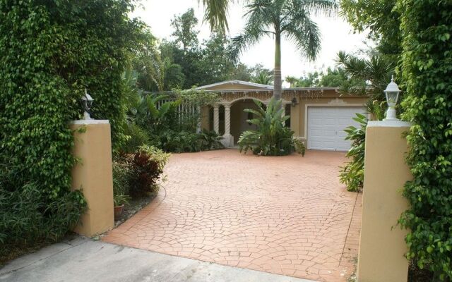 INNAD North Miami Shores