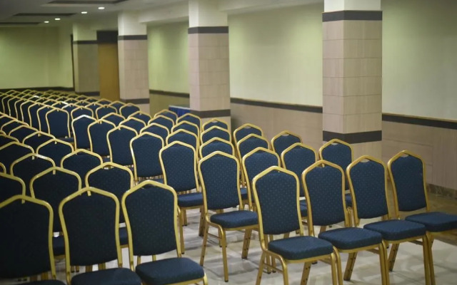 OYO 2724 Hotel PLA Residency