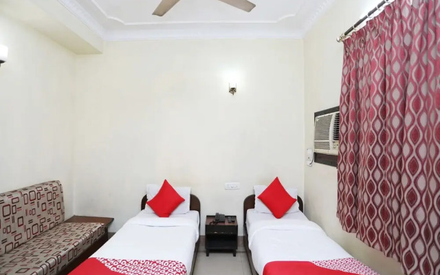 Oyo 44586 Hotel Himalay
