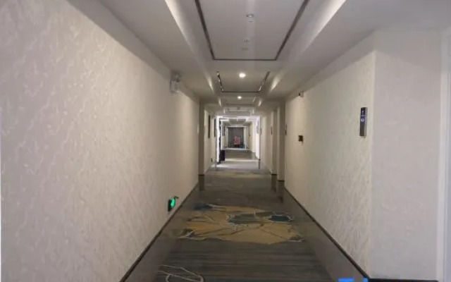 Yuexi Wanli Business Hotel