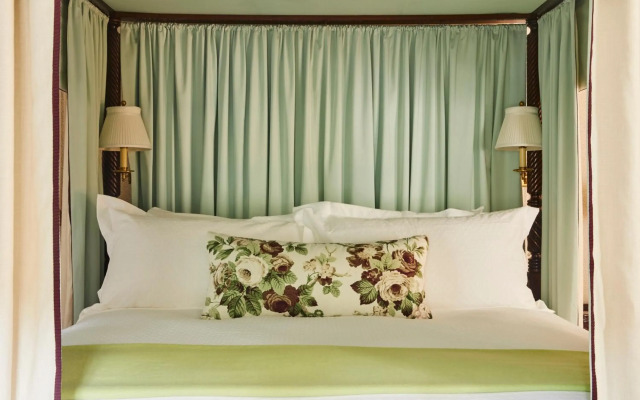 Mayflower Inn & Spa, Auberge Resorts Collection