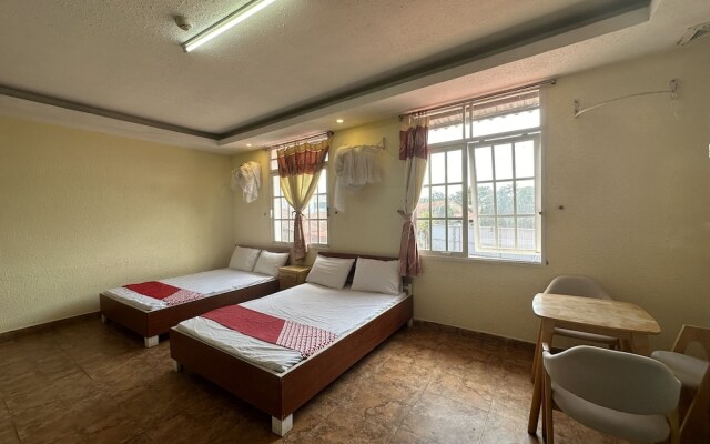 OYO 1232 Pon Pon Hostel