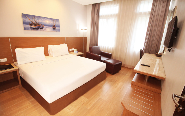 Hotel Astoria Lampung – Guest Rooms – Bandar Lampung