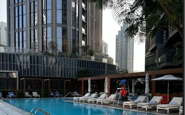 Creston Suites Address Opera Residences T2