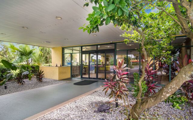 Stayable Jacksonville West