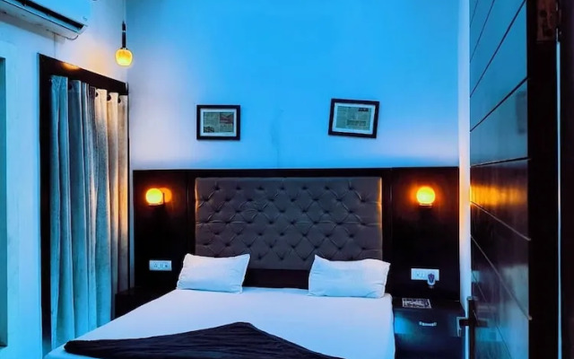 Natraj Hotel