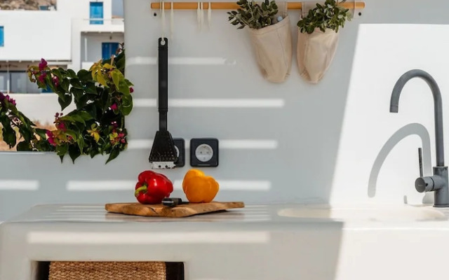 Villa Ama Plaka With 3 Bedrooms and 3 Bathrooms
