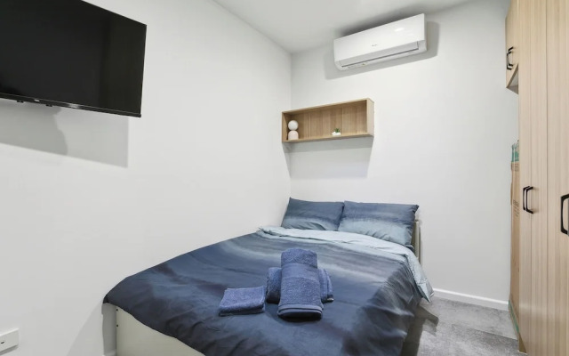 Cozy Stays - Private Rooms