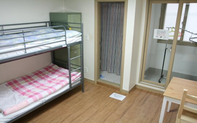 Seoulwise Guesthouse - Hostel