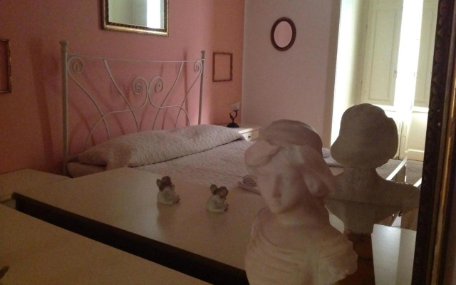 VUCCIRIA 57 nel cuore pulsante della movida !