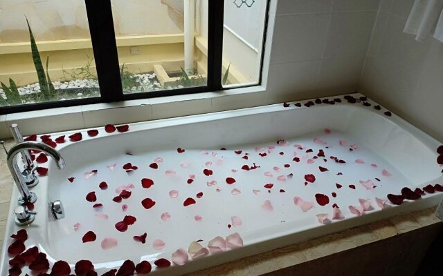 Borneo Beach Villa & Suite