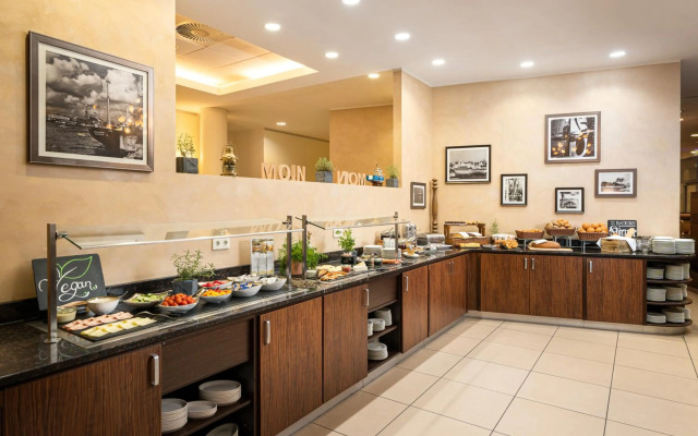Elaya Hotel Hamburg Finkenwerder