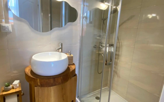 La Strada Apartments