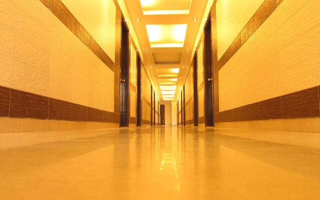 OYO 38209 TownHouse Hotel Ashirwad International