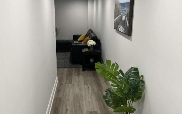 Luxury new Suite with separate entrance
