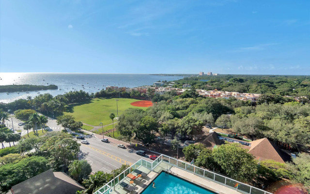 Private Residences at Hotel Arya by SoFLA Vacations