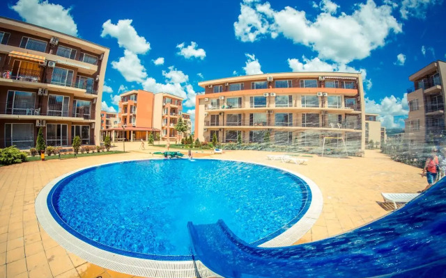 Holiday Garden Resort
