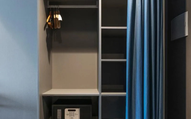 Nest Style Valencia Hotel