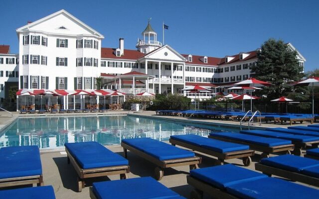 The Colony Hotel