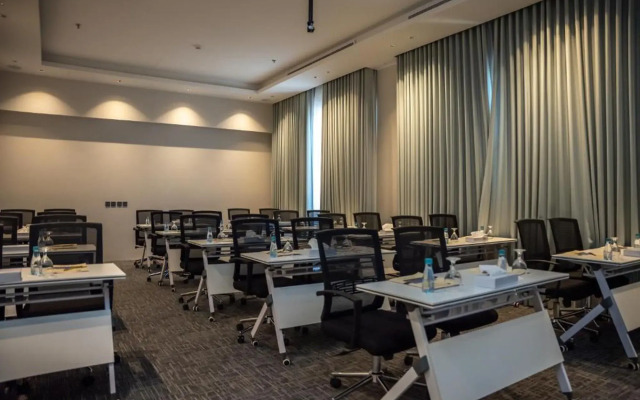 Rosemond Al Hamra