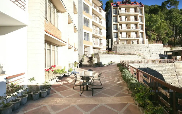 OYO 10985 Home Spacious 1BHK Barog