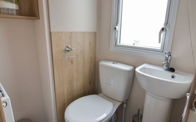Boutique Home in Hastings With TV