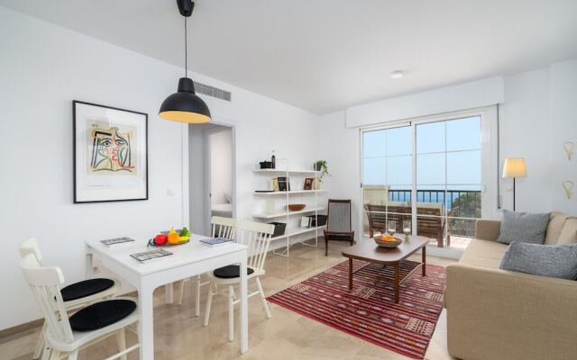 Beautiful Apartment in Benalmadena Pueblo with View Ref 133