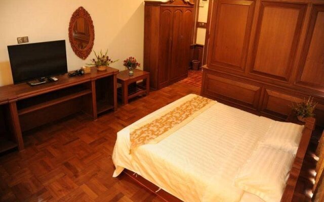 Man Myo Taw Hotel