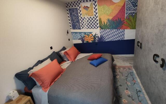 Sandy's Superior Suite