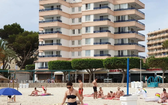 Apartamentos Calablanca