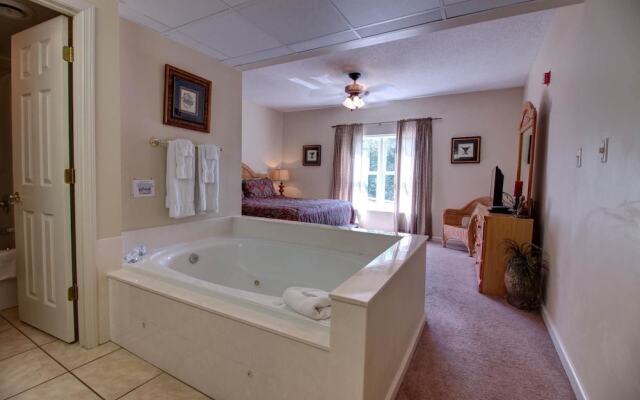 Whispering Pines 414