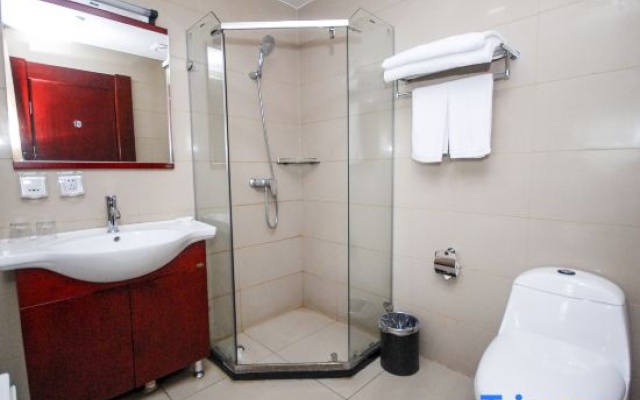 Wenjing Business Hotel - Qinhuangdao – Bathroom – Qinhuangdao