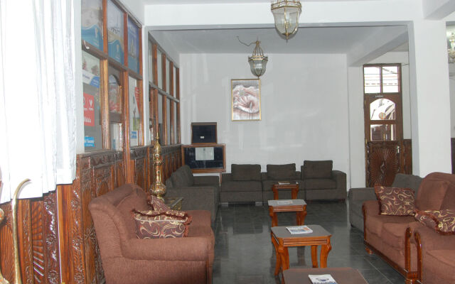 Mazsons Hotel
