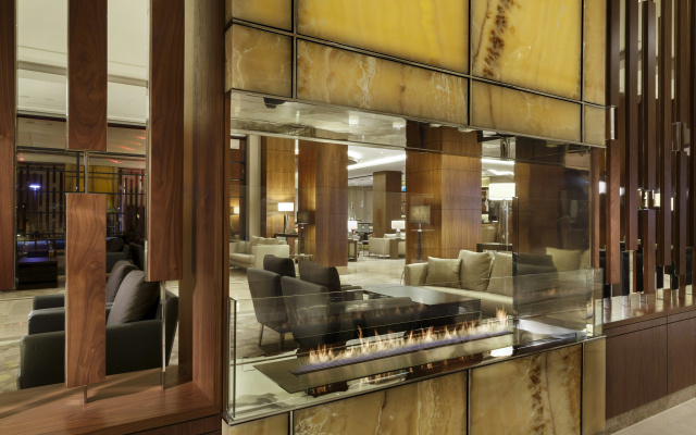 DoubleTree By Hilton Hotel & Conference Centre Warsaw - Image 2