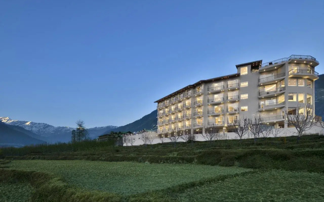 Justa Grand View Resort & Spa, Manali