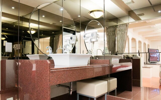 HOTEL PERRIER - Adults Only