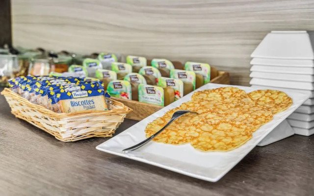 Hotel AKENA La Ferté Bernard