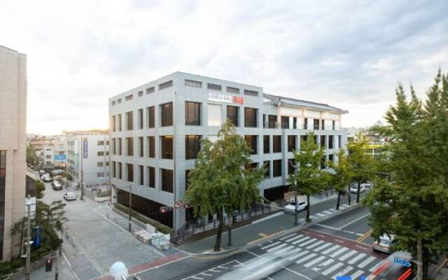 Jeonju Tourist Hotel Kkotsim