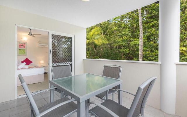 Port Douglas Outrigger Holiday Apartments