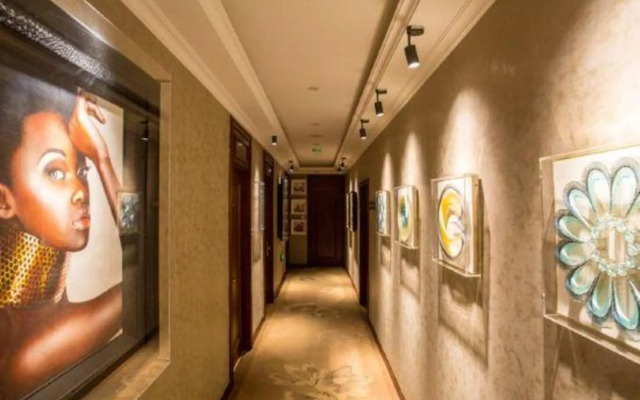 Riyueming Select Hotel