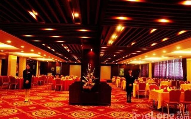Huaxi Hotel