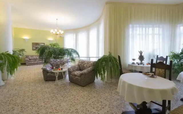 Elat Hotel