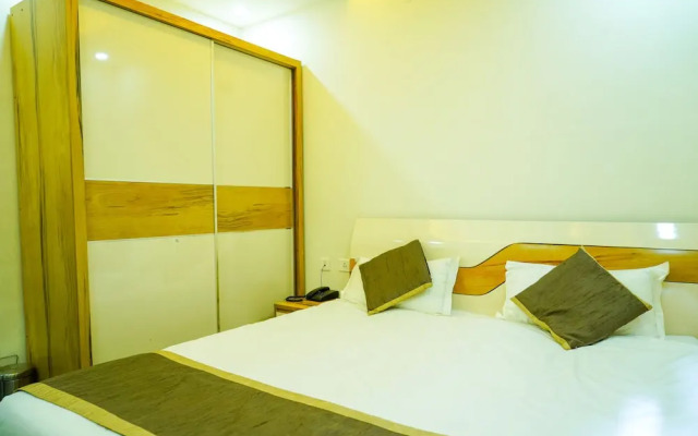 Oriental Grand