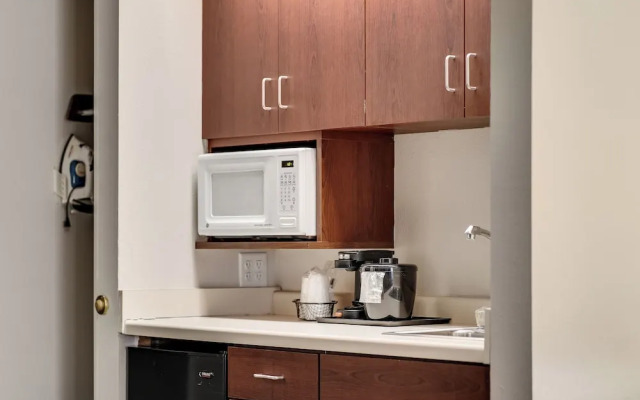 Baymont Inn And Suites La Cros