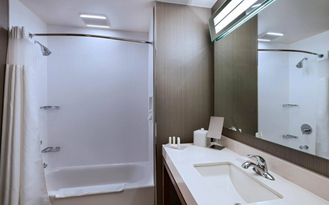 Courtyard by Marriott Dallas Grand Prairie