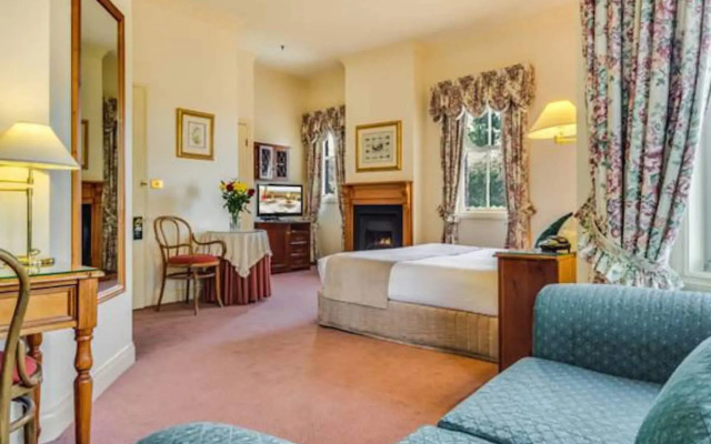 Mountain Heritage Hotel